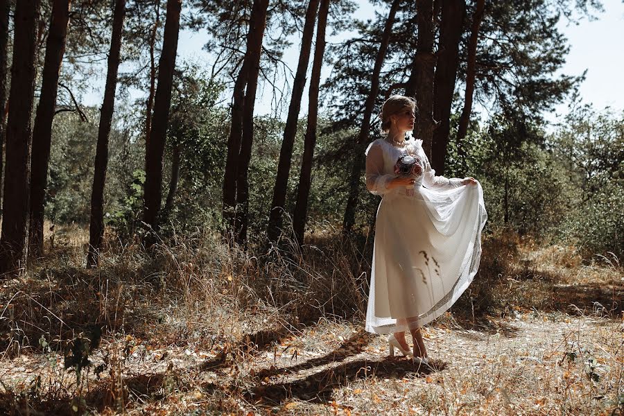 Wedding photographer Alena Khudyakova (a1enka). Photo of 15 April 2021