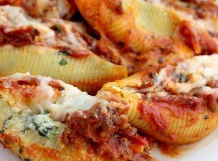 Slow Cooker Beef-Stuffed Shells