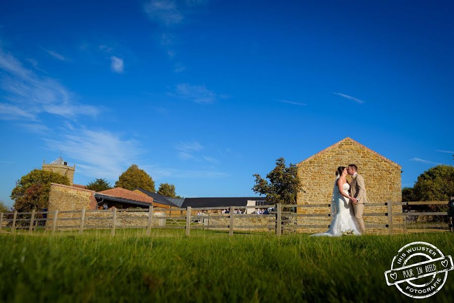 Fotografo di matrimoni Iris Wuijster (wuijster). Foto del 6 marzo 2019