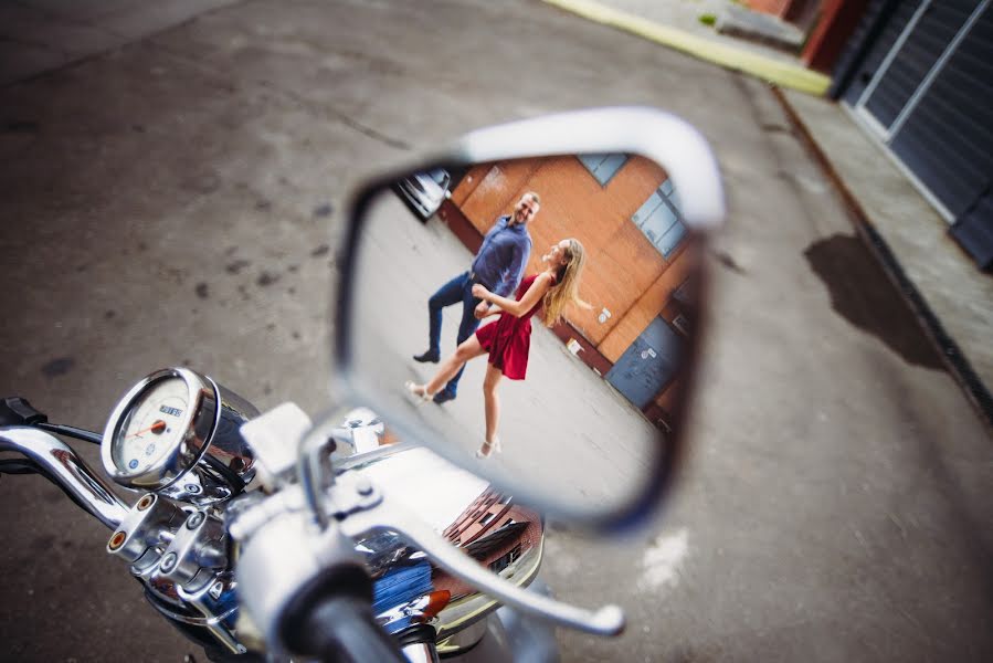 Fotografo di matrimoni Aleksandr Filippovich (filips). Foto del 16 aprile 2019