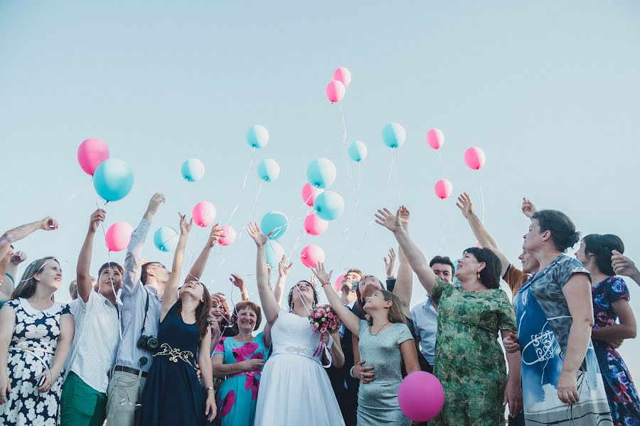 Wedding photographer Polina Makhonina (polinamakhonina). Photo of 12 August 2015