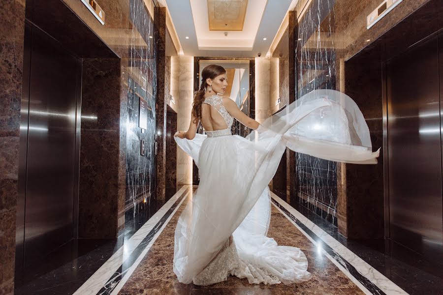 ช่างภาพงานแต่งงาน Ekaterina Andronova (andronova) ภาพเมื่อ 18 พฤศจิกายน 2019