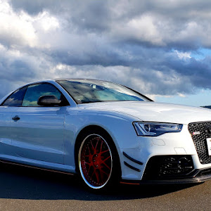 RS5 クーペ B8