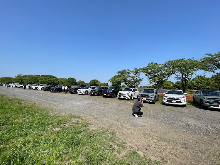 RAV4のオフ会・ゴールデンウィーク・TRD・さとけんmeetに関するカスタム事例の投稿画像1枚目