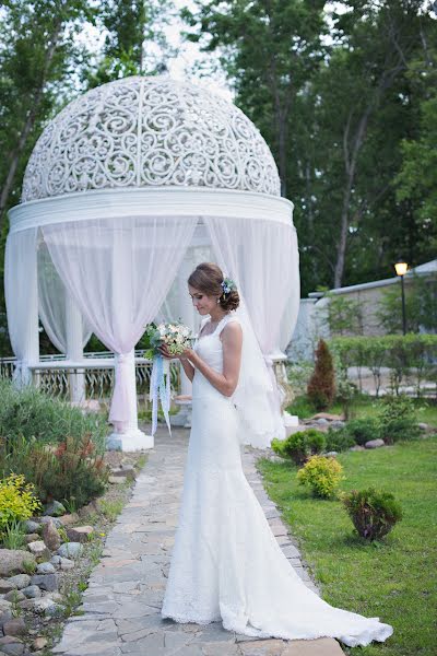 Wedding photographer Yuliya Ruseckaya (urus). Photo of 15 August 2016