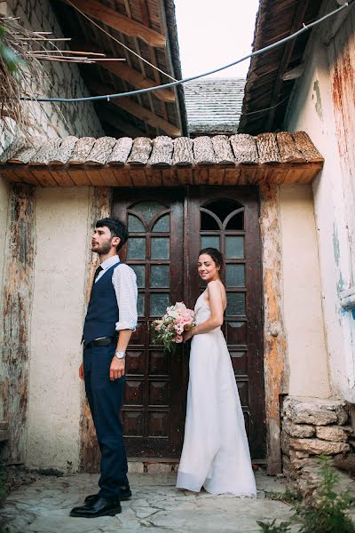 Fotógrafo de casamento Maksim Maksimenko (2maxfoto). Foto de 5 de setembro 2016