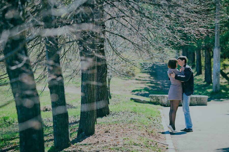 Wedding photographer Ekaterina Yuzhakova (eyuzhakova). Photo of 1 June 2015