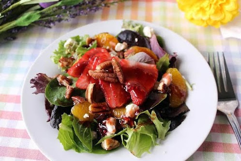 Spring Salad With Fruit,
