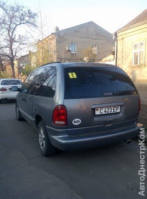 продам авто Chrysler Voyager Voyager II (GS) фото 3