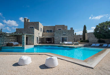 Seaside villa with pool 2