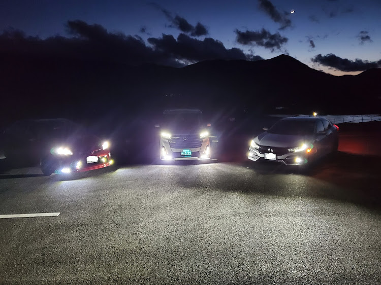 ルーミーカスタムのルーミーカスタムgt・シビック FK7・プリウス30に関するカスタム事例の投稿画像4枚目