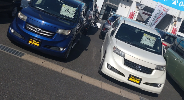 SAIのプリウスα・hs250h・次の車は…？・おカマ掘られた・たすけてぇぇぇえぇええに関するカスタム事例の投稿画像2枚目