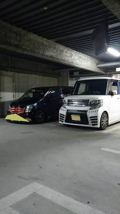 Nボックスカスタムのフルーツマイスターさんが投稿したカスタム事例の投稿画像1枚目