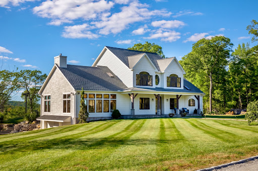 Property with pool and garden 3