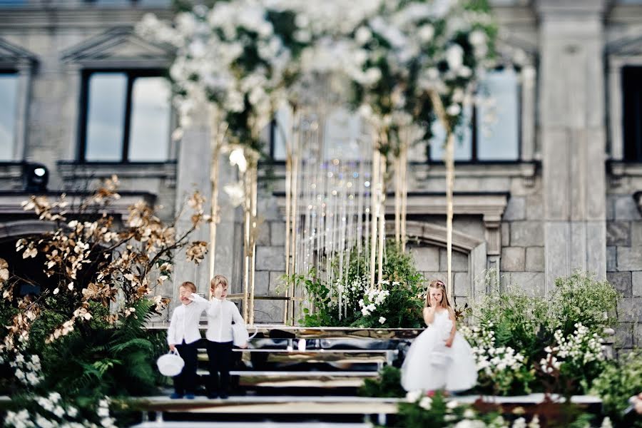 Fotógrafo de casamento Katya Romanova (katiaromanova). Foto de 5 de março 2019