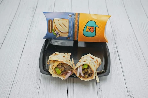 Zesty Mushroom And Peas Saoji Pocket Kathi