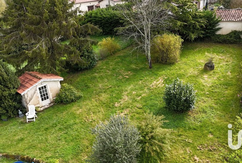  Vente Terrain à bâtir - 800m² à Les Pins (16260) 