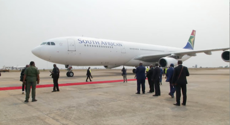 The SAA jet with President Cyril Ramaphosa arriving in Kinshasa. Picture: FACEBOOK/PRESIDENCY OF THE REPUBLIC OF SA/SCREENSHOT