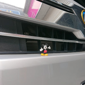 ヴォクシー ZWR80G