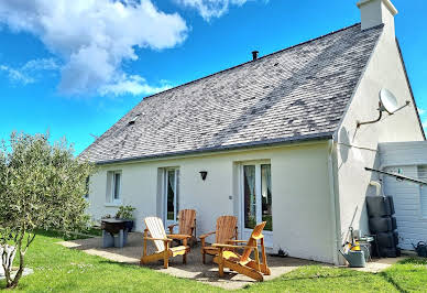 Maison avec jardin et terrasse 1