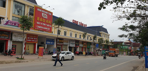 Mặt tiền chợ Tân Kỳ xây dựng kiểu nhà “shop house”, đã kín chủ sở hữu