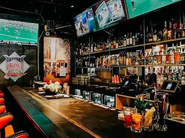 things-to-look-for-in-a-good-sports-bar-Sight-lines to a Lot of TVs