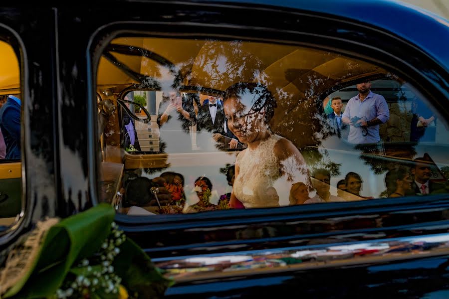 Fotógrafo de casamento Lorenzo Ruzafa (ruzafaphotograp). Foto de 16 de janeiro 2019