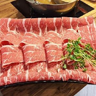 燙燙極緻涮涮鍋 FEITENG Shabu Shabu