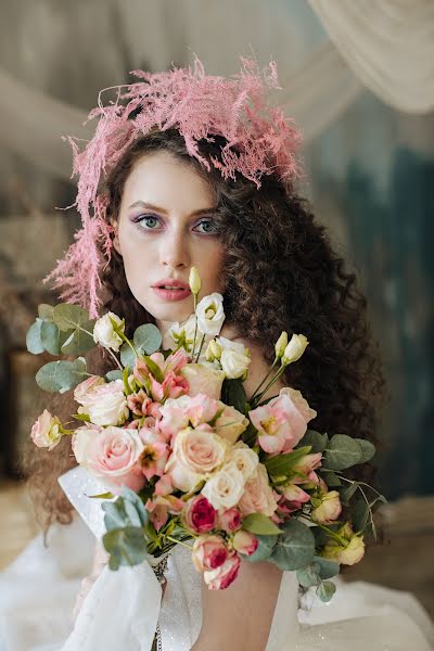 Wedding photographer Olya Yaroslavskaya (olgayaros86). Photo of 11 May 2020