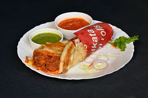 Single Egg Chicken Bhuna Roll