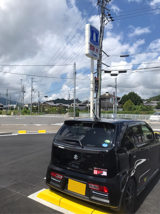アルトワークスの龍神スカイライン・和歌山・ローソン・かつらぎ西インターに関するカスタム事例の投稿画像1枚目
