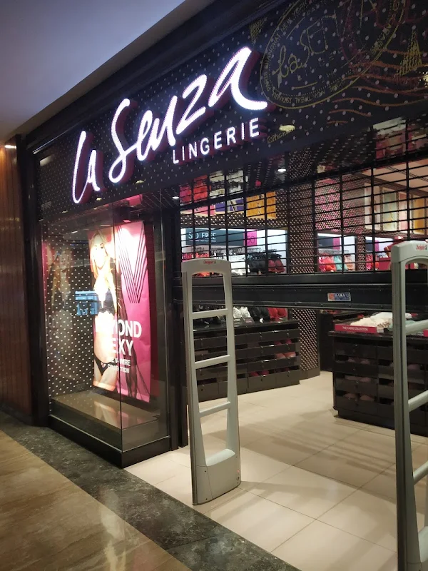 La Senza photo 