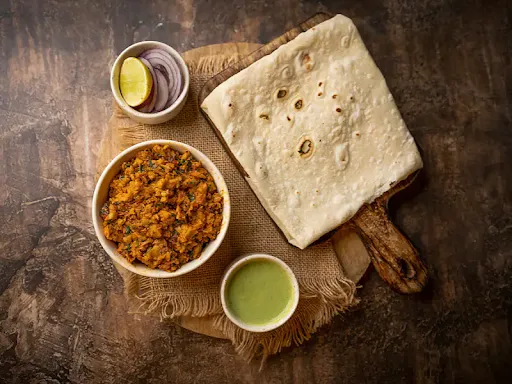 Soya Keema With Romali Roti