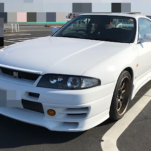 スカイライン GT-R R33