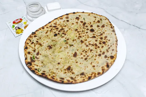 Tandoori Se Aloo Pyaz Paratha