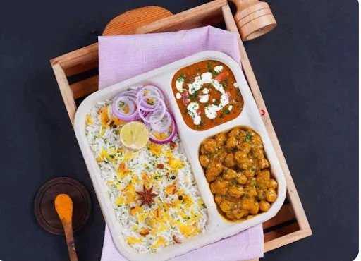 Chole Chawal And Dal Lunch Box.