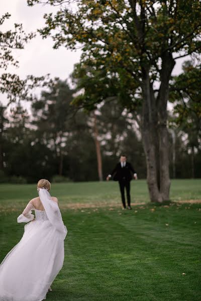 Fotógrafo de casamento Polina Dubovskaya (polinadubovskay). Foto de 28 de novembro 2020