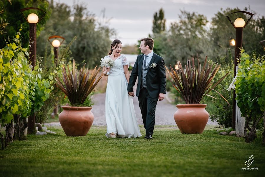 Fotografo di matrimoni Jonathan Sanchez (jonathansanch). Foto del 14 novembre 2018