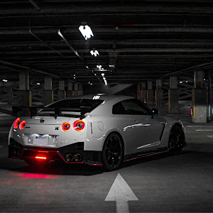 NISSAN GT-R R35