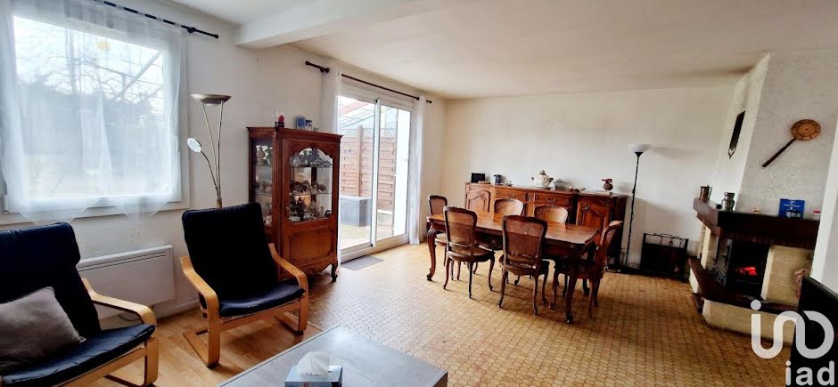 Vente maison 4 pièces 107 m² à Andrezieux-boutheon (42160), 235 000 €