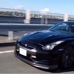 NISSAN GT-R R35