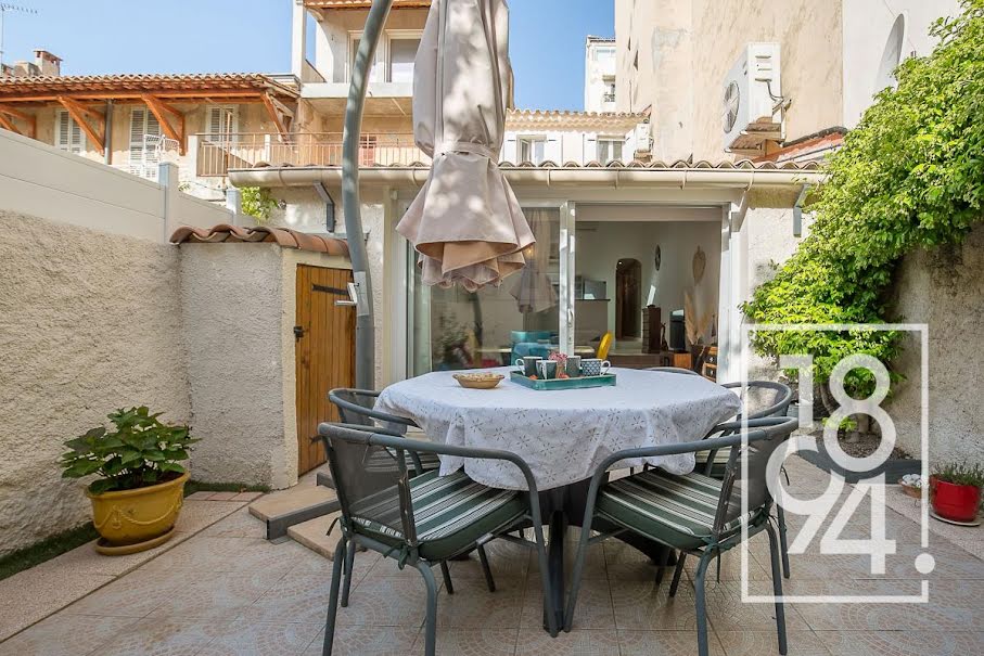 Vente maison 5 pièces 117 m² à Marseille 5ème (13005), 589 000 €