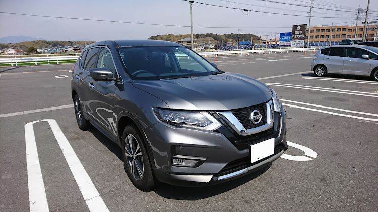 ゆーじさんが投稿した代車・エクストレイルT32に関するカスタム事例の投稿画像1枚目