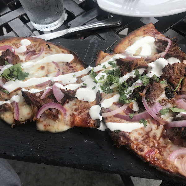 Gluten-Free Pizza at Buckeye Lake Winery