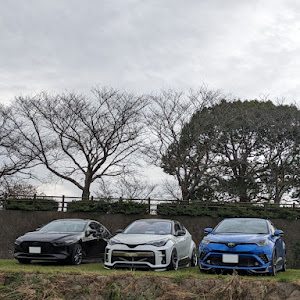 MAZDA3