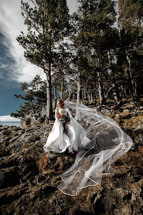 Wedding photographer Sergey Vasilchenko (luckyman). Photo of 15 May 2020