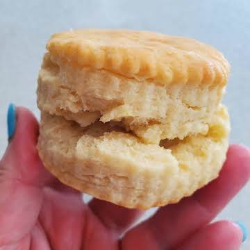 Miranda's No Fail Mile High Buttermilk Biscuits