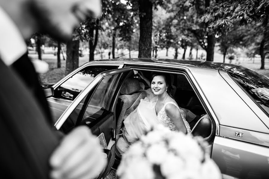 Bröllopsfotograf Taras Danchenko (danchenkotaras). Foto av 30 april 2020