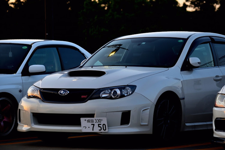 インプレッサ WRXのインプレッサWRXSTI・インプレッサWRX・ランサーエボリューション7・スカイラインGTR BCNR33に関するカスタム事例の投稿画像3枚目