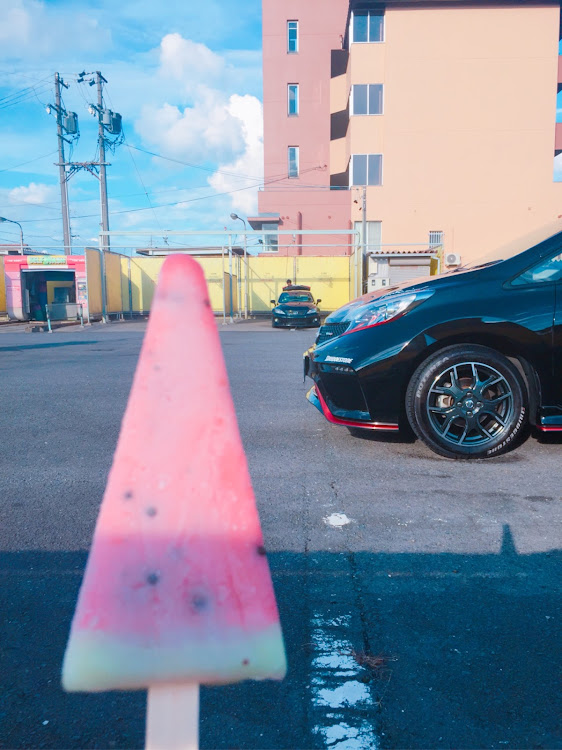 ノートの洗車・夏・暑い・ノートニスモ・ISFに関するカスタム事例の投稿画像1枚目